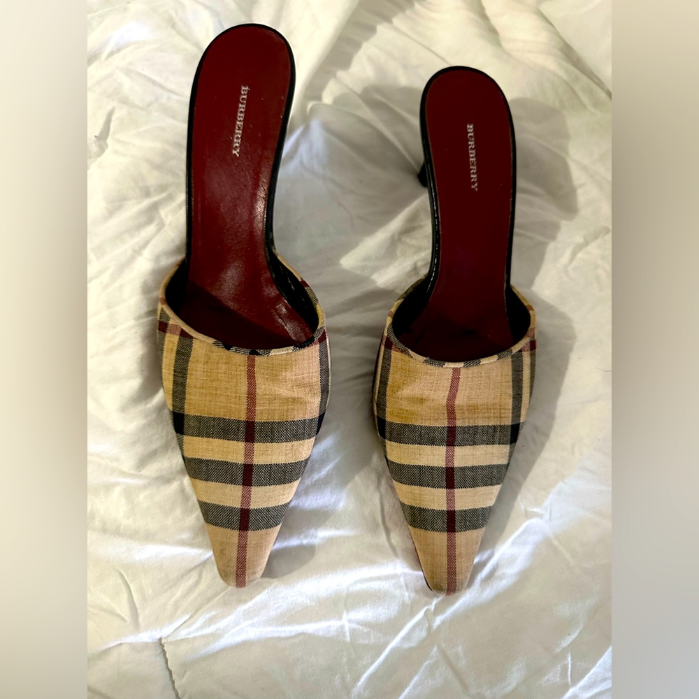 Burberry Women's Plaid Mules - Tan and Black